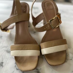 Tory Burch Tan and White Women's Heels